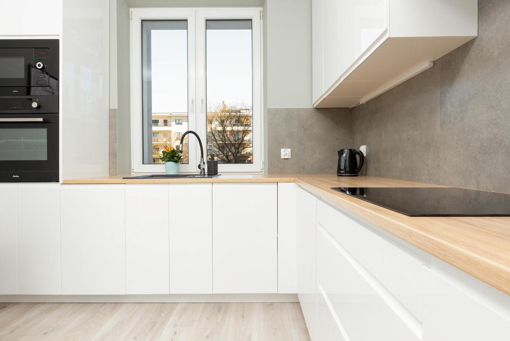 ורשה Central Apartment Emilii Plater By Noclegi Renters מראה חיצוני תמונה