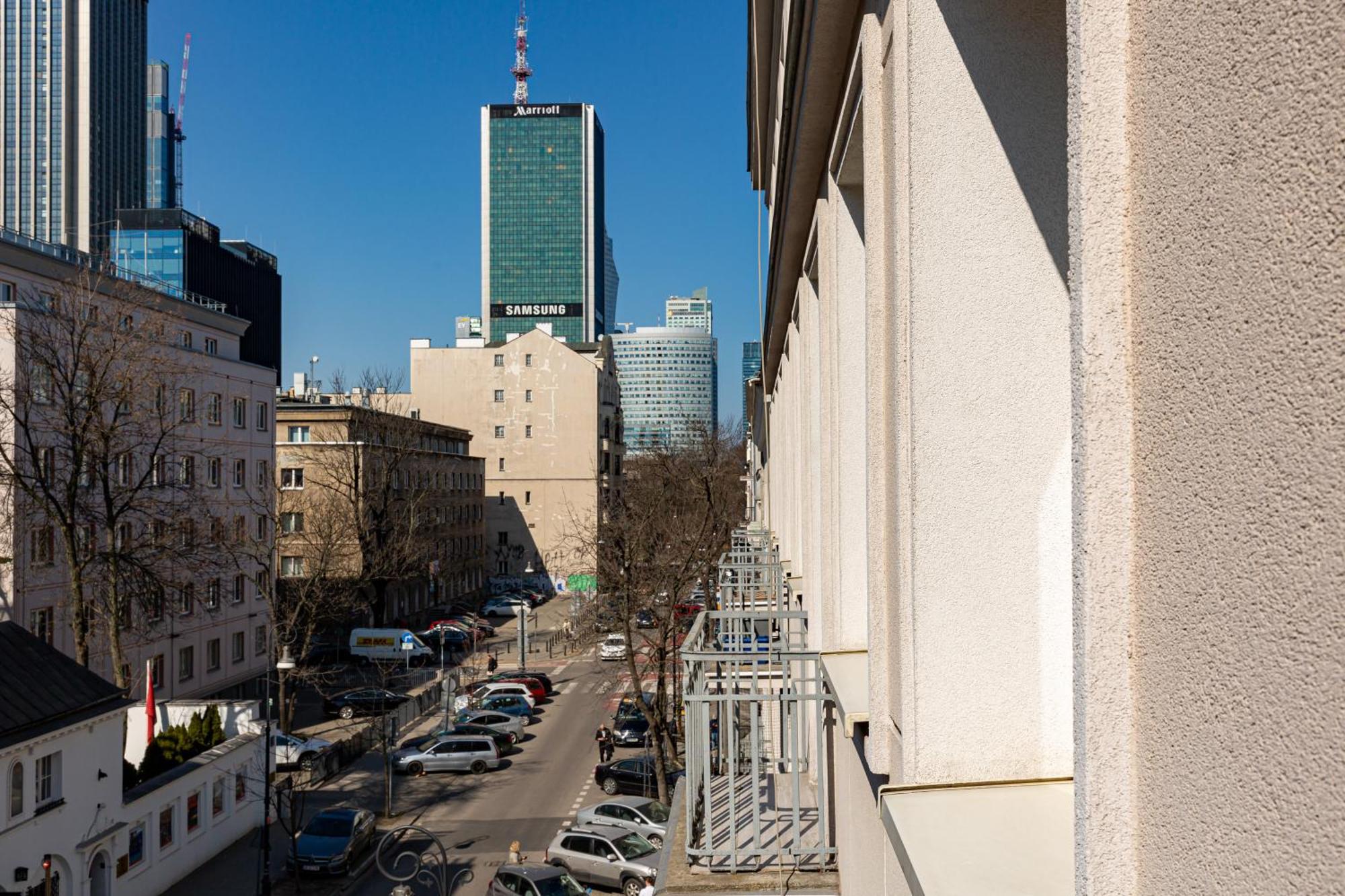ורשה Central Apartment Emilii Plater By Noclegi Renters מראה חיצוני תמונה